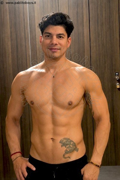 Adriano Colt  BERLINO 0034624815664